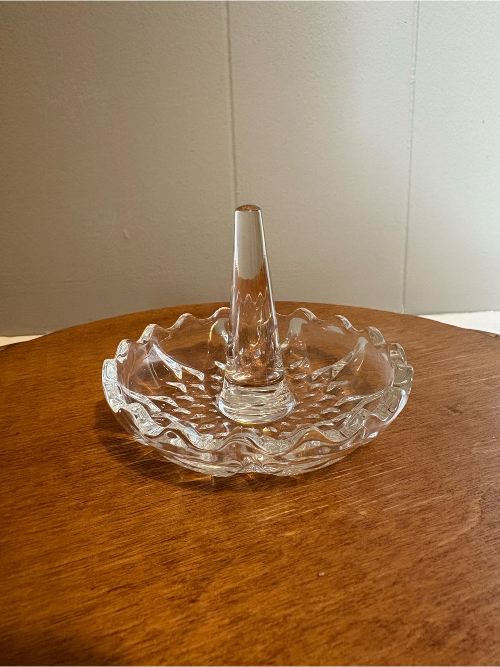 Glass Ring Holder Dish With Scalloped Edges